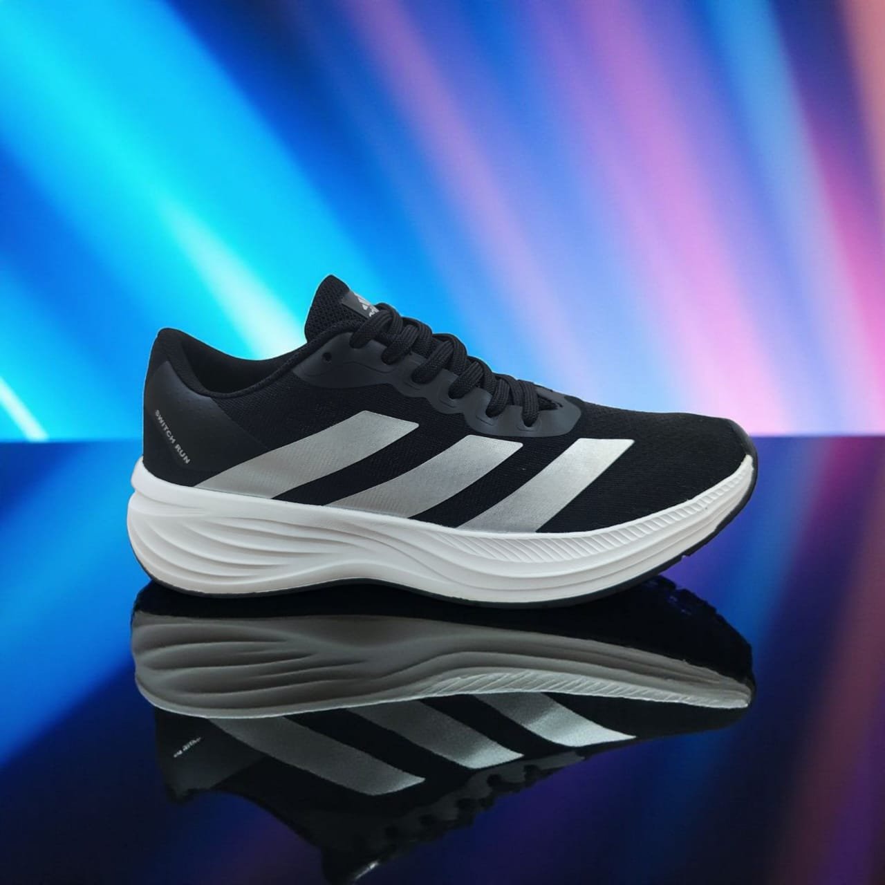 ASICS Performance Running Shoes (White/Black/Green)